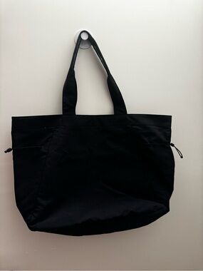 lululemon athletica | Bags | Lululemon Tote Bag 25lslnsh